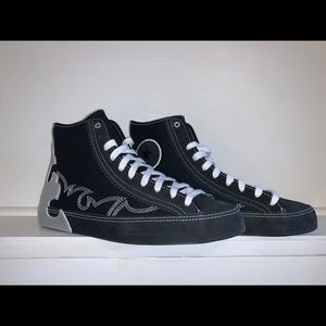 Converse all star Chuck Taylor women’s sz 8